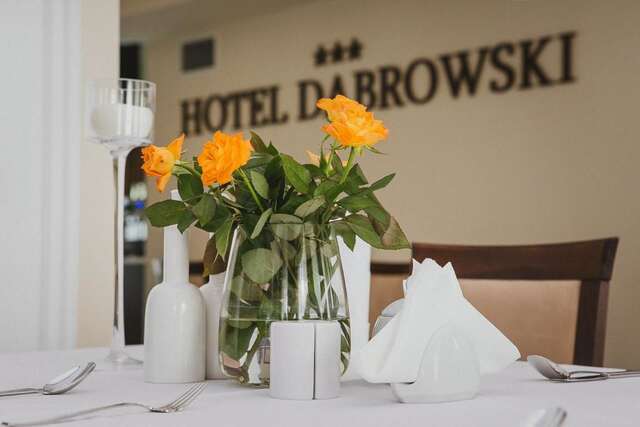 Отель Hotel Dąbrowski Освенцим-29