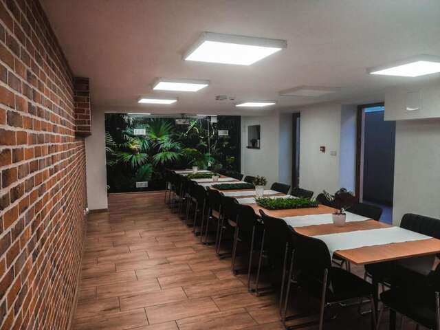 Отель Hotel Dąbrowski Освенцим-7